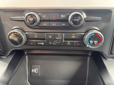 2027 Ford F-250SD XLT