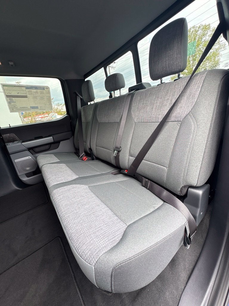 2027 Ford F-250SD XLT