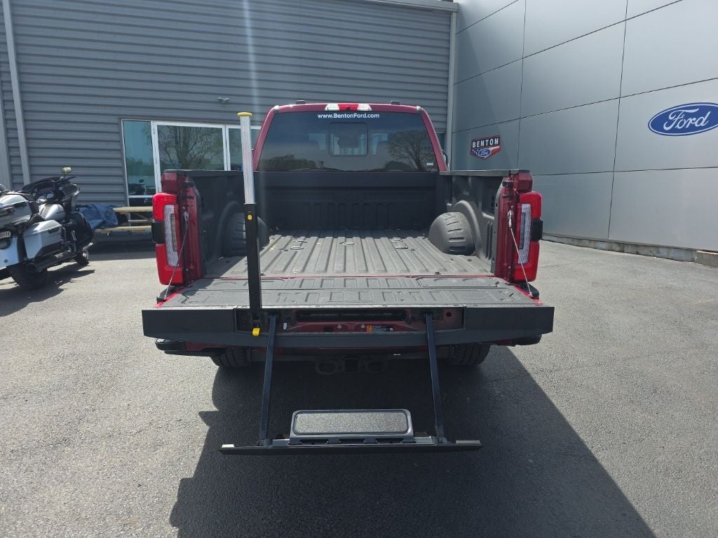 2025 Ford F-250SD Platinum