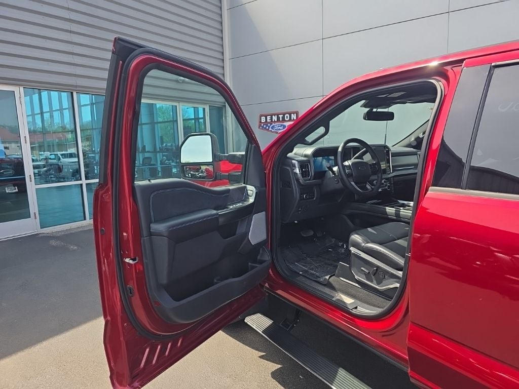 2025 Ford F-250SD Platinum