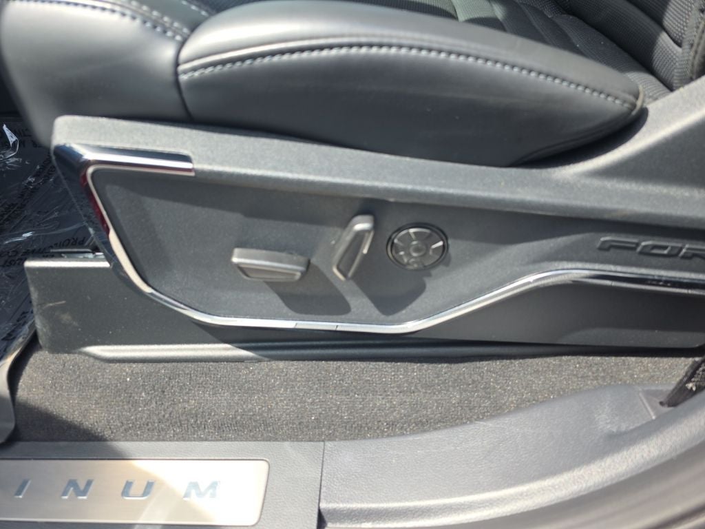 2025 Ford F-250SD Platinum