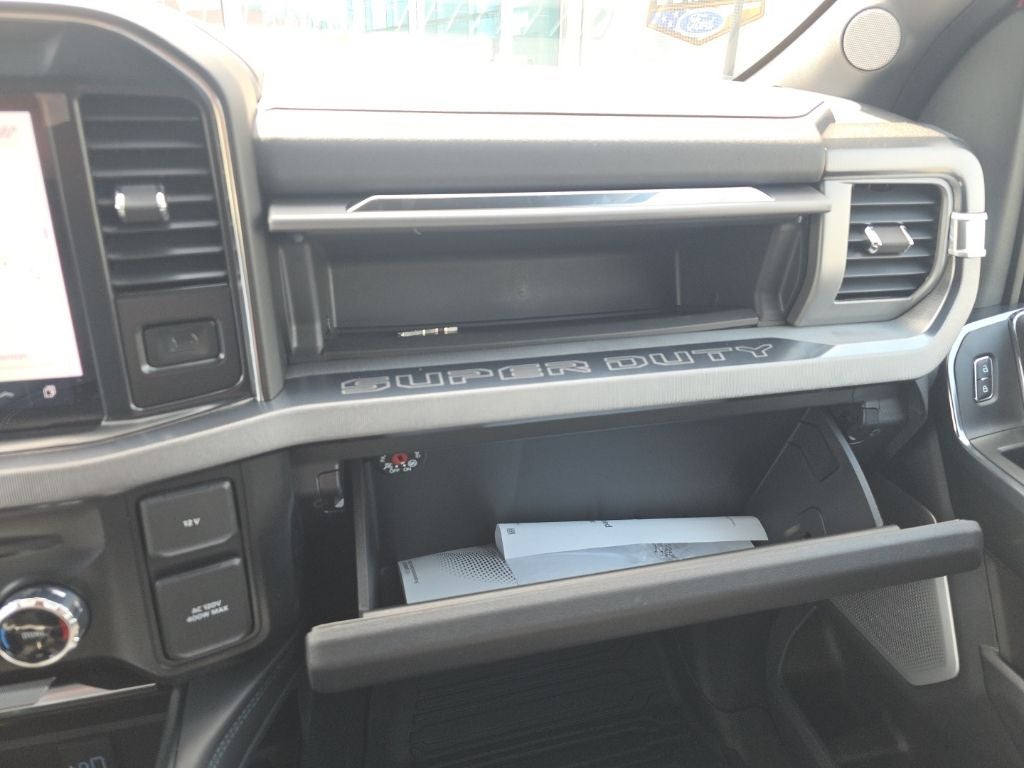 2025 Ford F-250SD Platinum