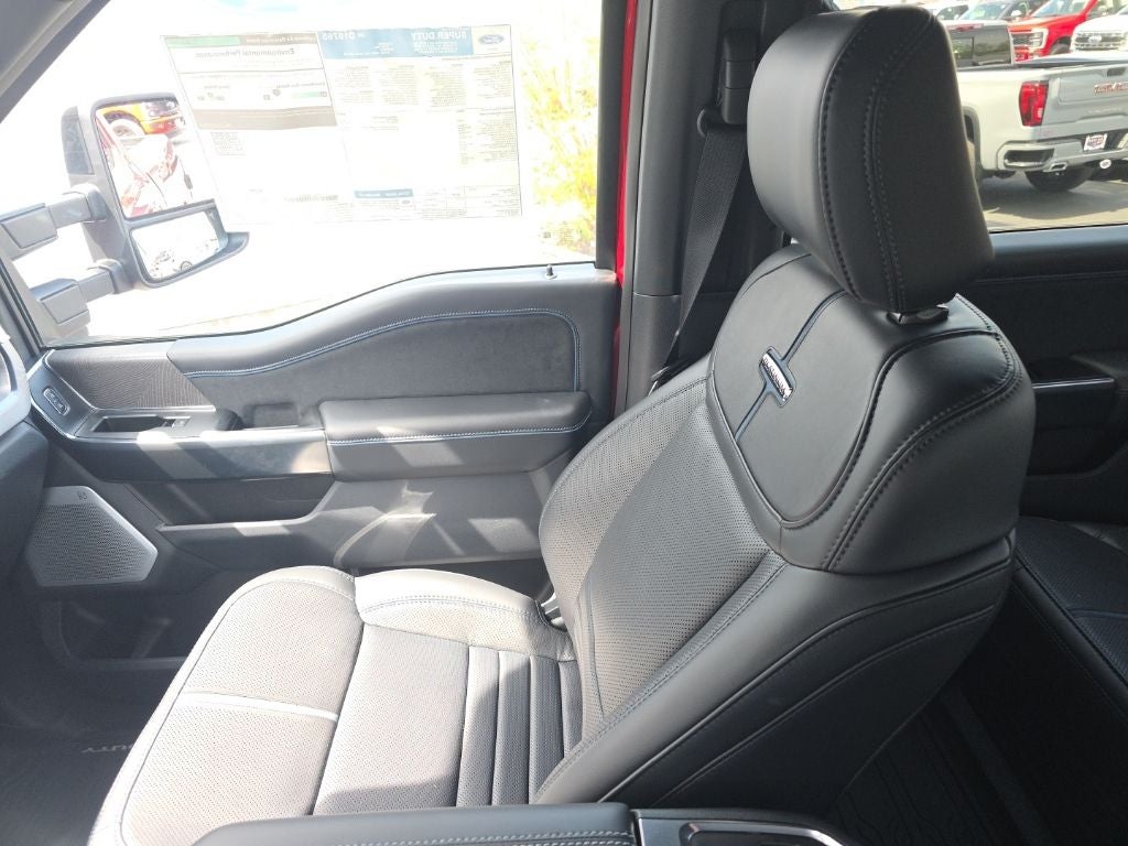 2025 Ford F-250SD Platinum