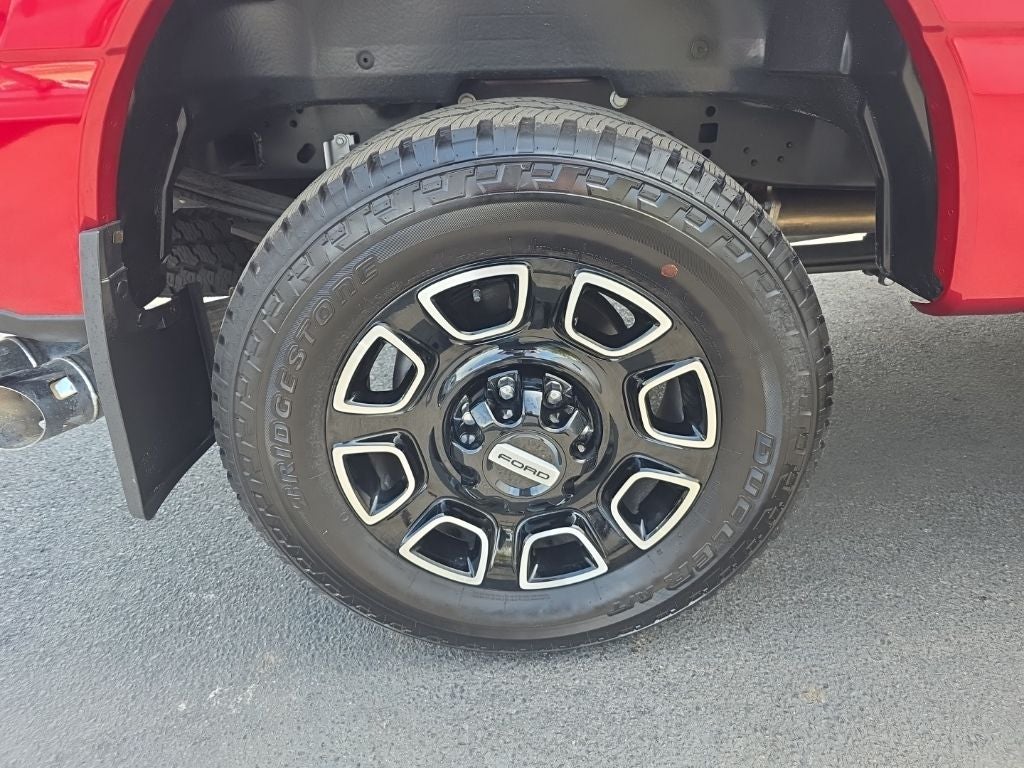 2025 Ford F-250SD Platinum