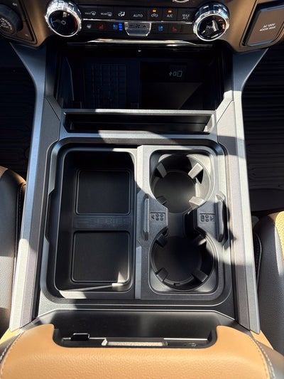 2027 Ford F-350SD Lariat