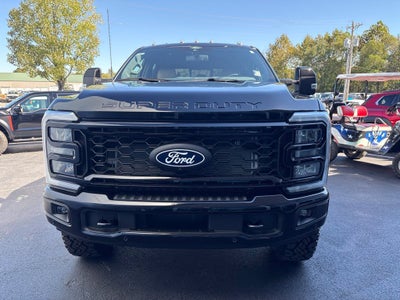 2027 Ford F-350SD Lariat