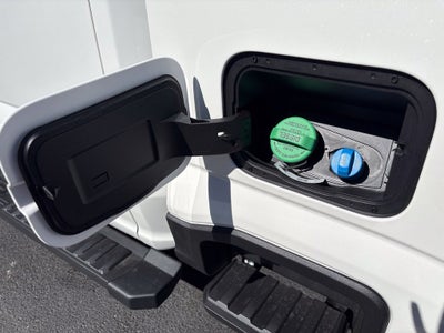 2027 Ford F-350SD Lariat