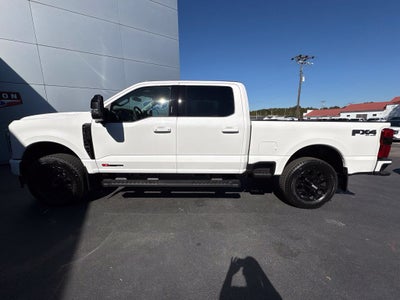 2027 Ford F-350SD Lariat
