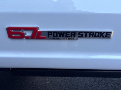 2027 Ford F-350SD Lariat
