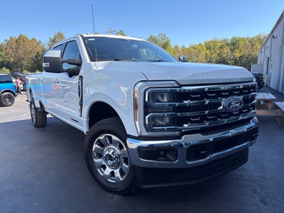 2027 Ford F-350SD Lariat