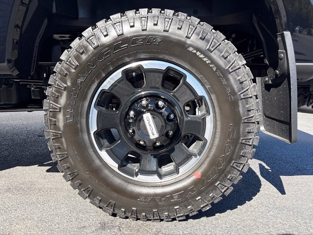 2027 Ford F-350SD Lariat
