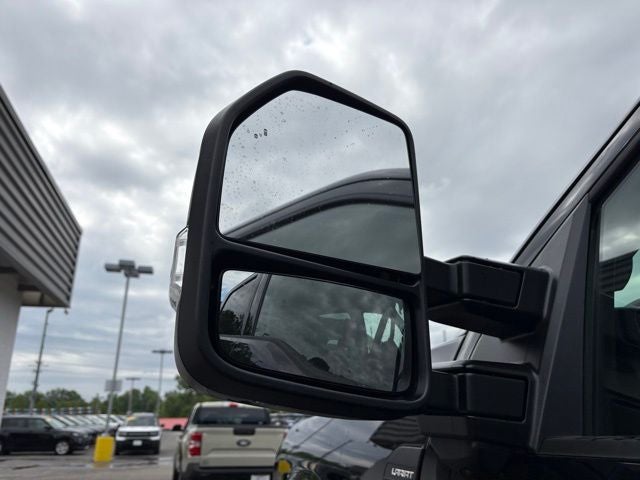 2026 Ford F-350SD F-350® Lariat®