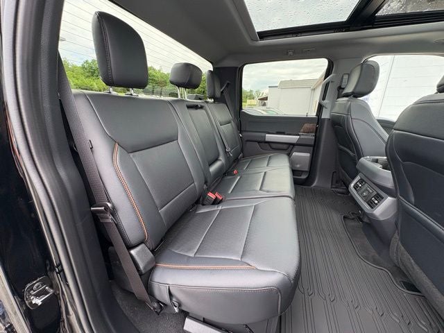2026 Ford F-350SD F-350® Lariat®