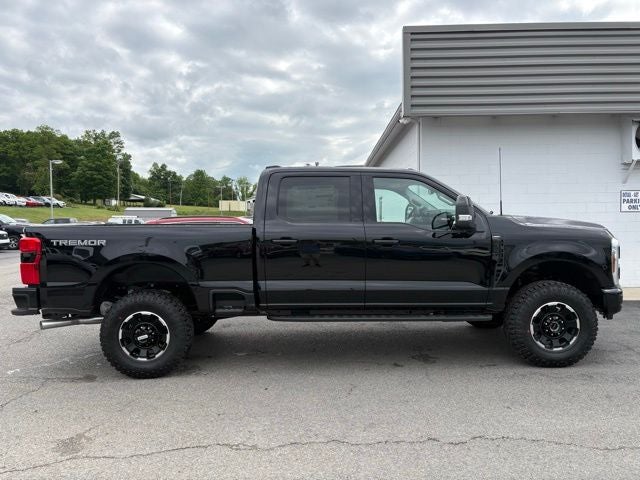 2026 Ford F-350SD F-350® Lariat®