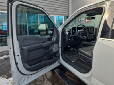 2025 Ford F-350SD Lariat