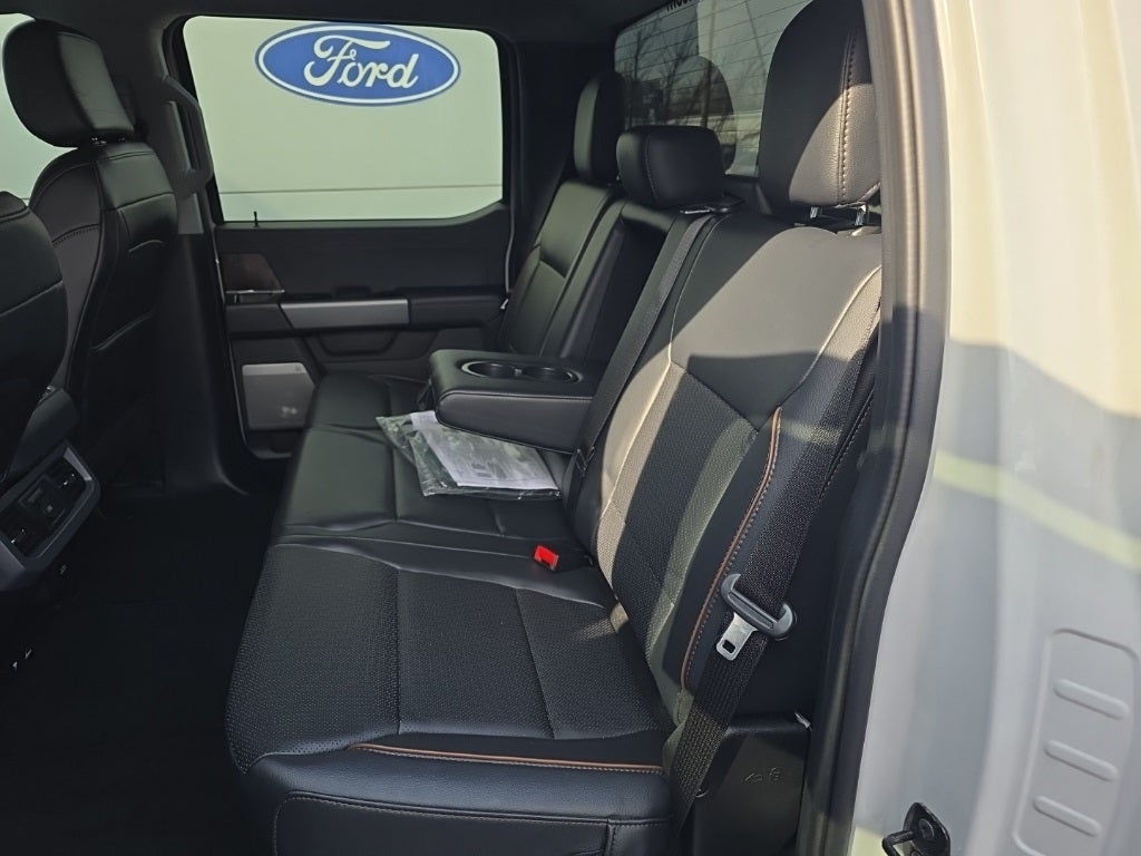 2025 Ford F-350SD Lariat