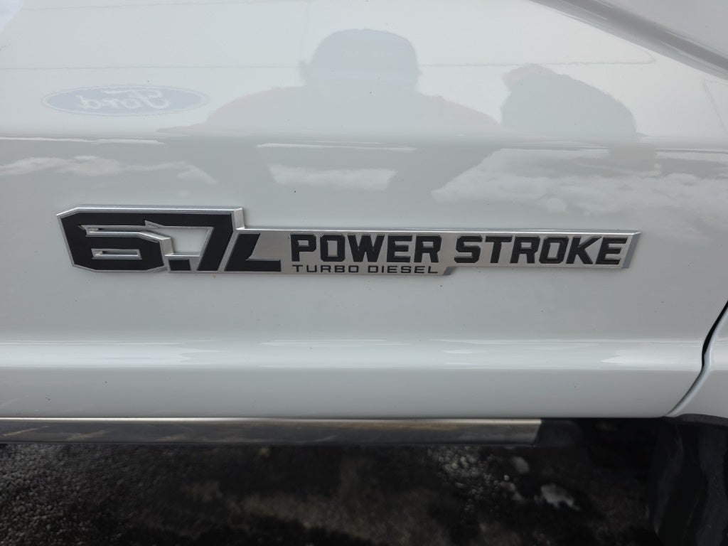 2025 Ford F-350SD Lariat