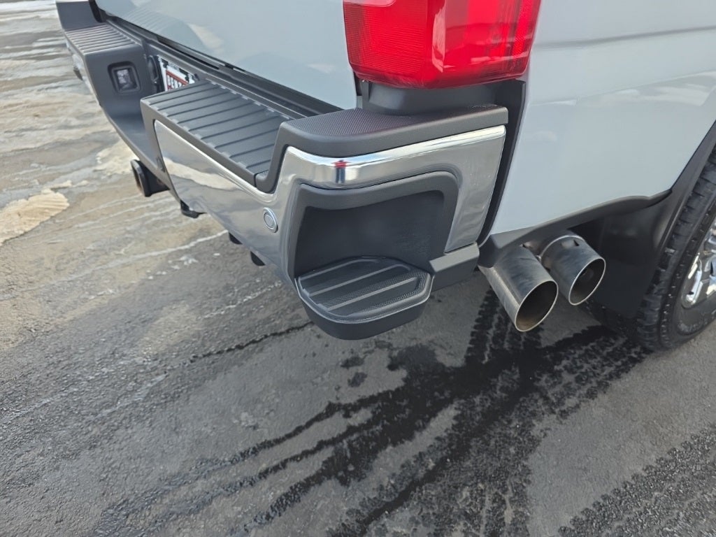 2025 Ford F-350SD Lariat