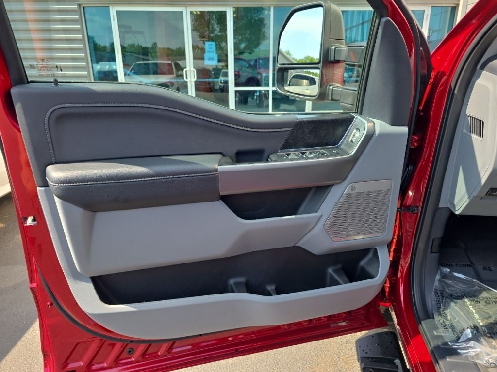 2026 Ford F-350SD XLT DRW