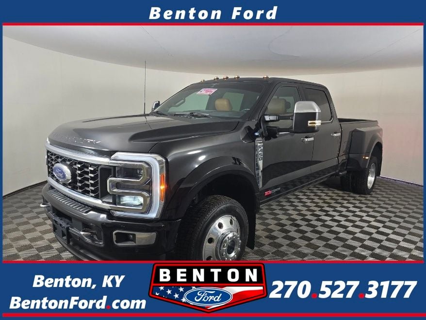 2023 Ford F-450 Platinum 4x4 Crew Cab 8' Box DRW's photo