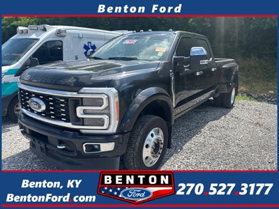 2023 Ford F-450SD Platinum