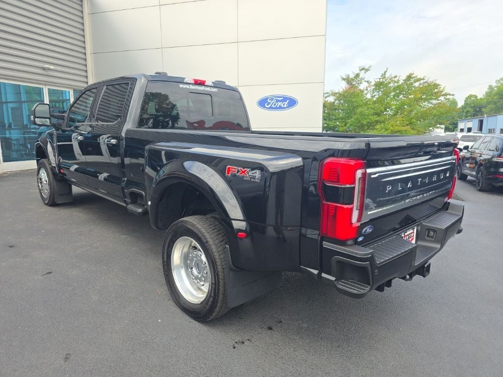 2023 Ford F-450SD Platinum DRW