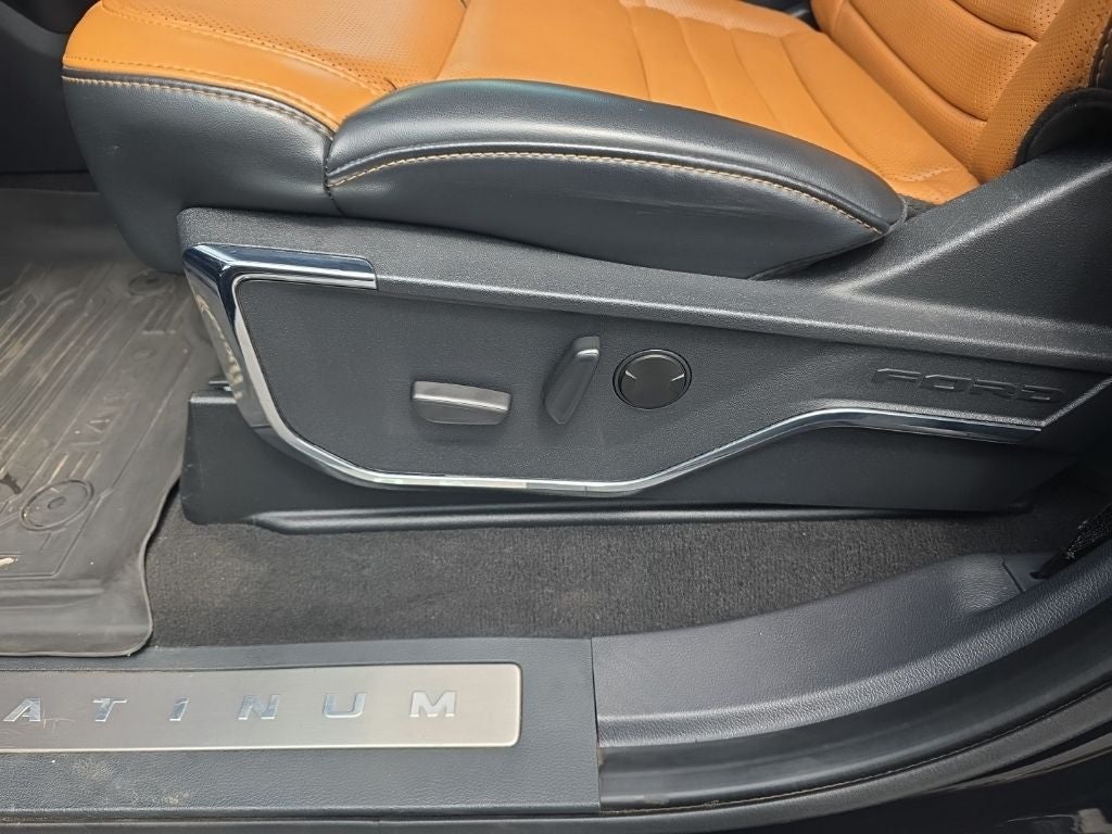 2023 Ford F-450SD Platinum DRW