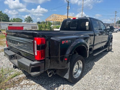 2023 Ford F-450SD Platinum