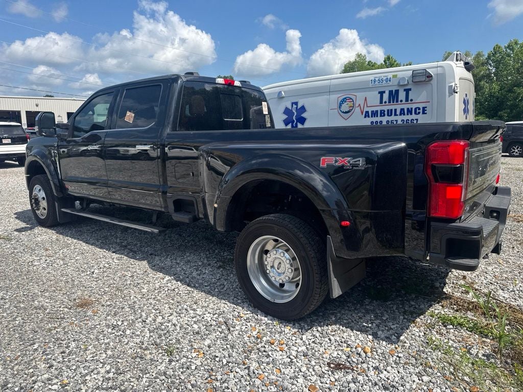 2023 Ford F-450SD Platinum