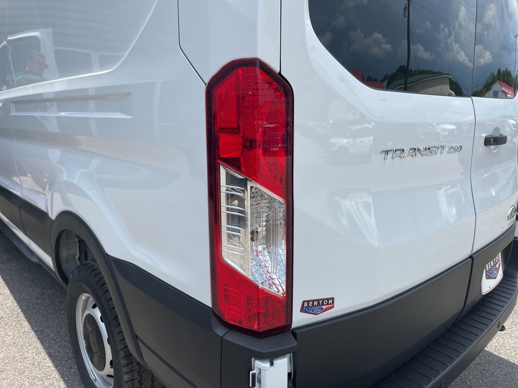 2025 Ford Transit-250 Base