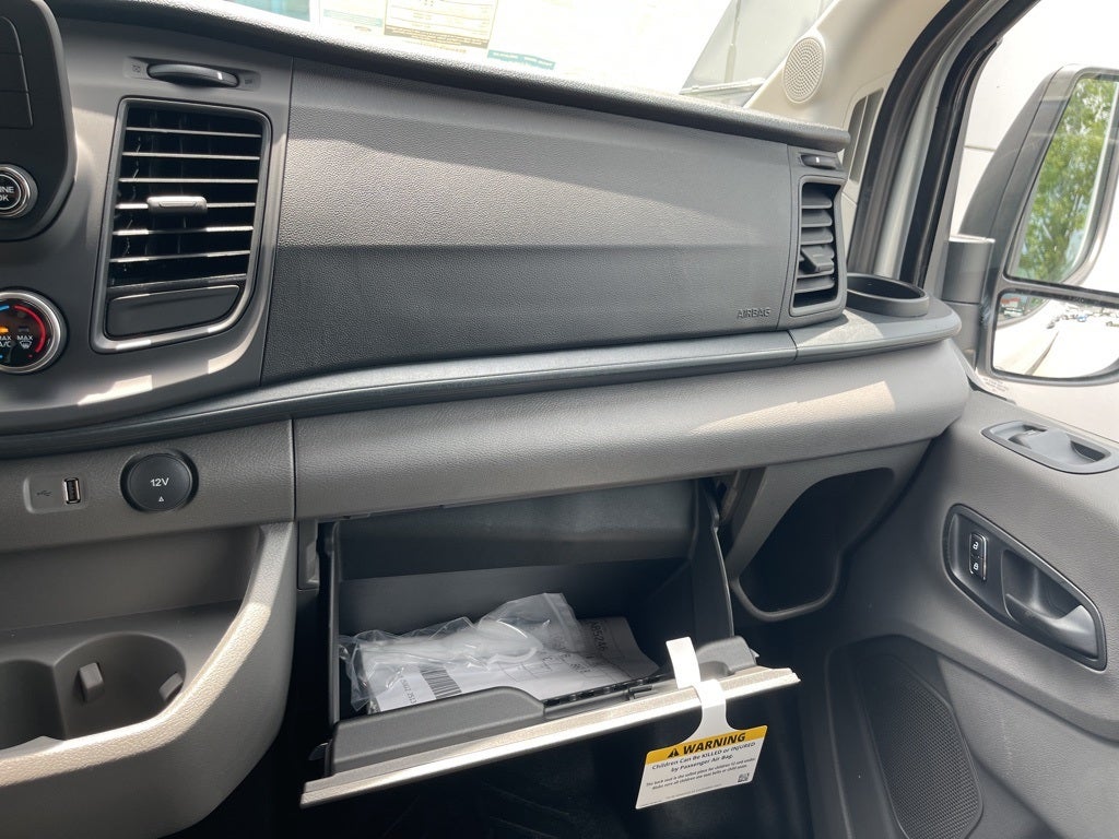 2025 Ford Transit-250 Base