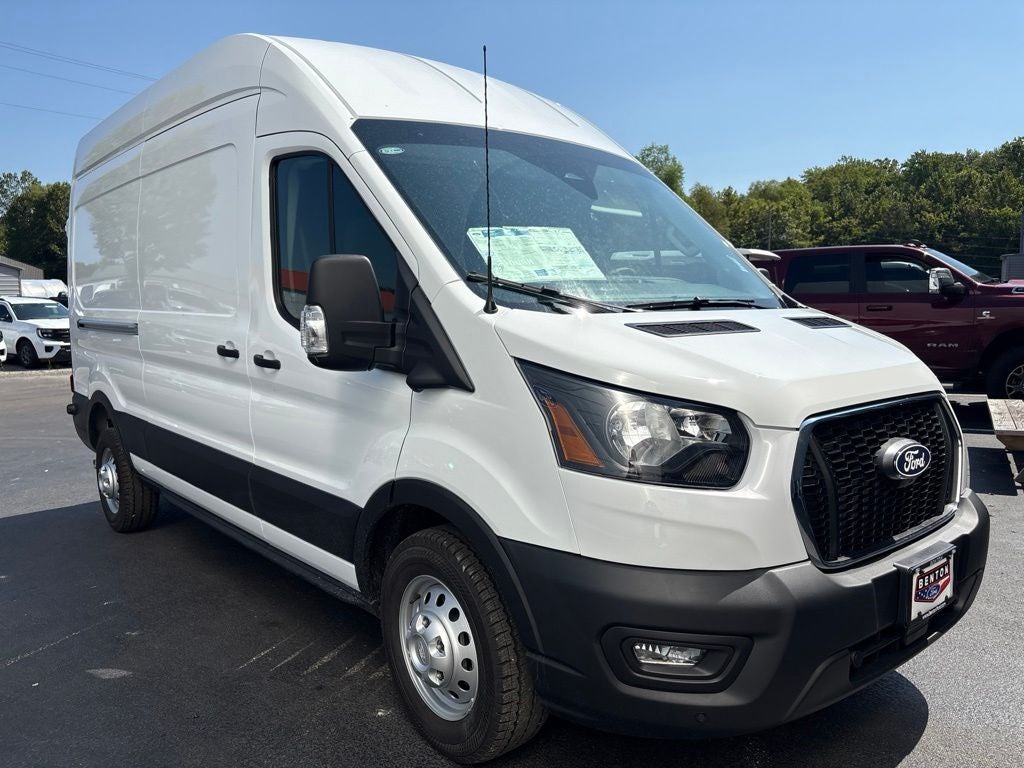 2027 Ford Transit-250 Base