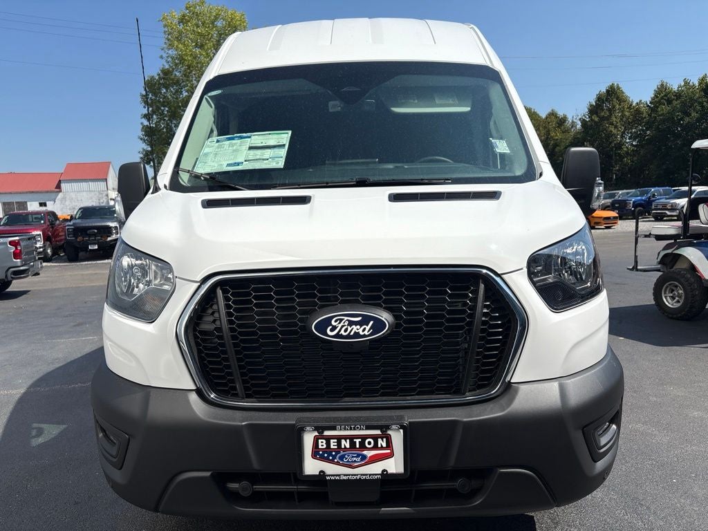 2027 Ford Transit-250 Base