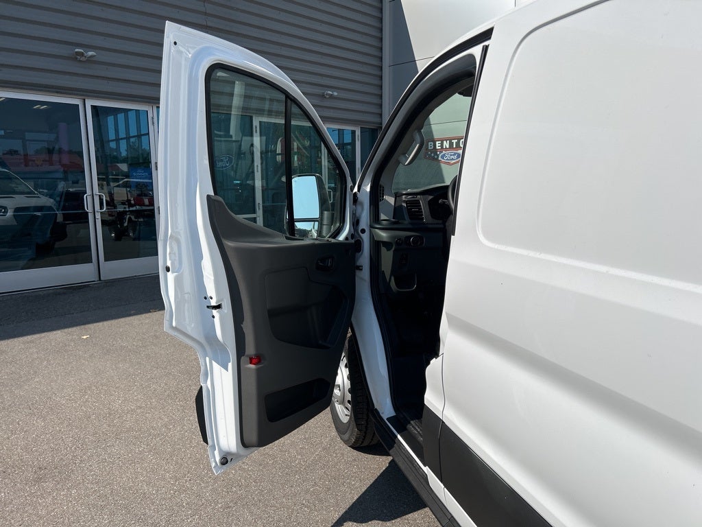 2025 Ford Transit-350 Base