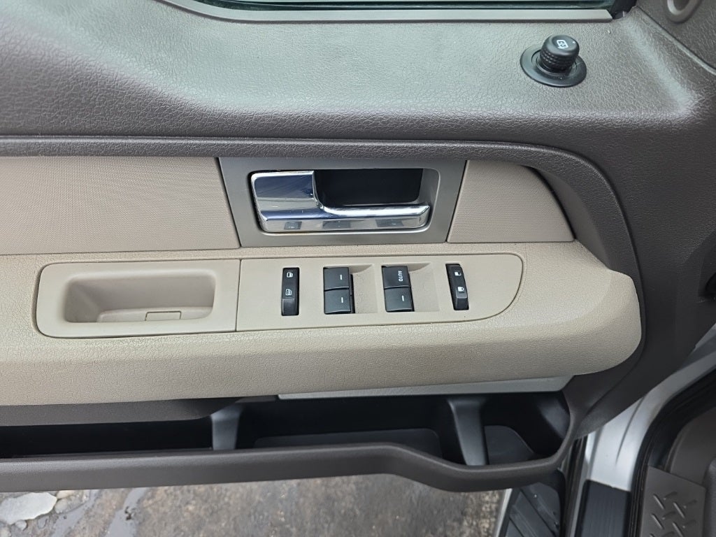 2010 Ford F-150 Base