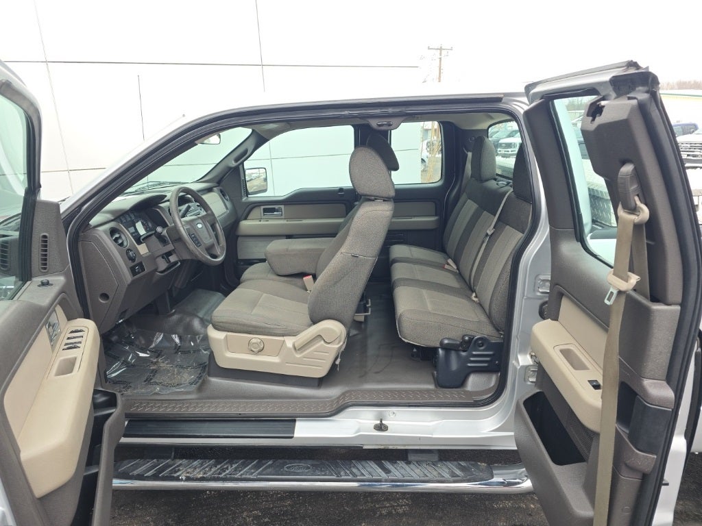 2010 Ford F-150 Base
