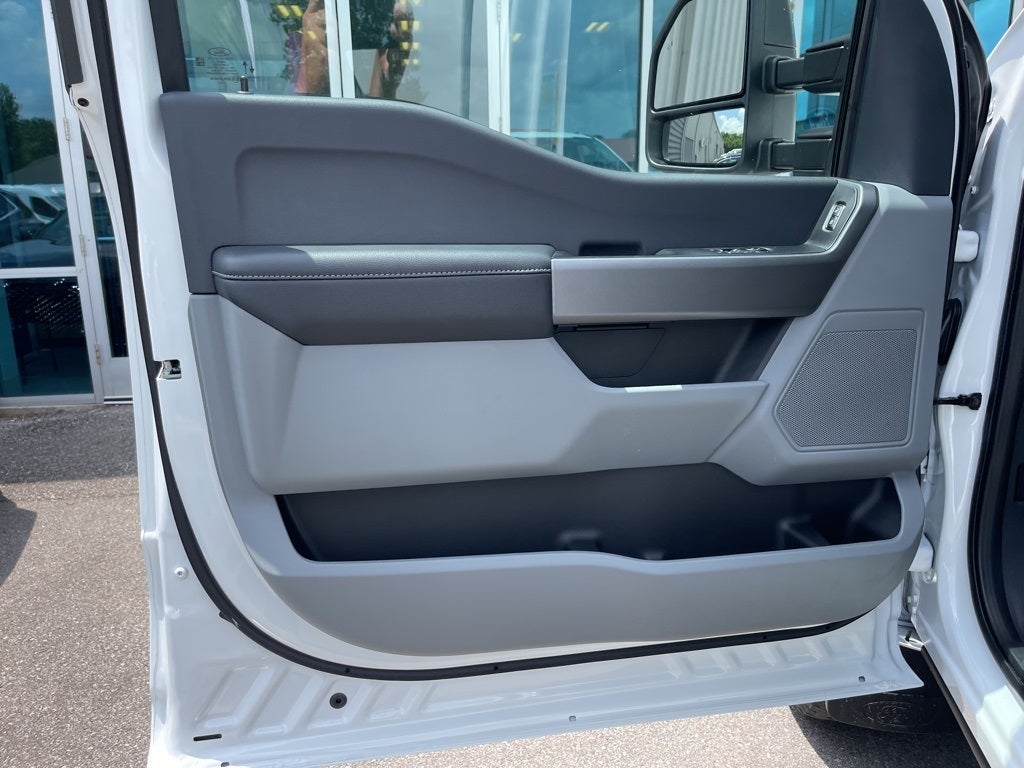 2025 Ford F-350SD XL