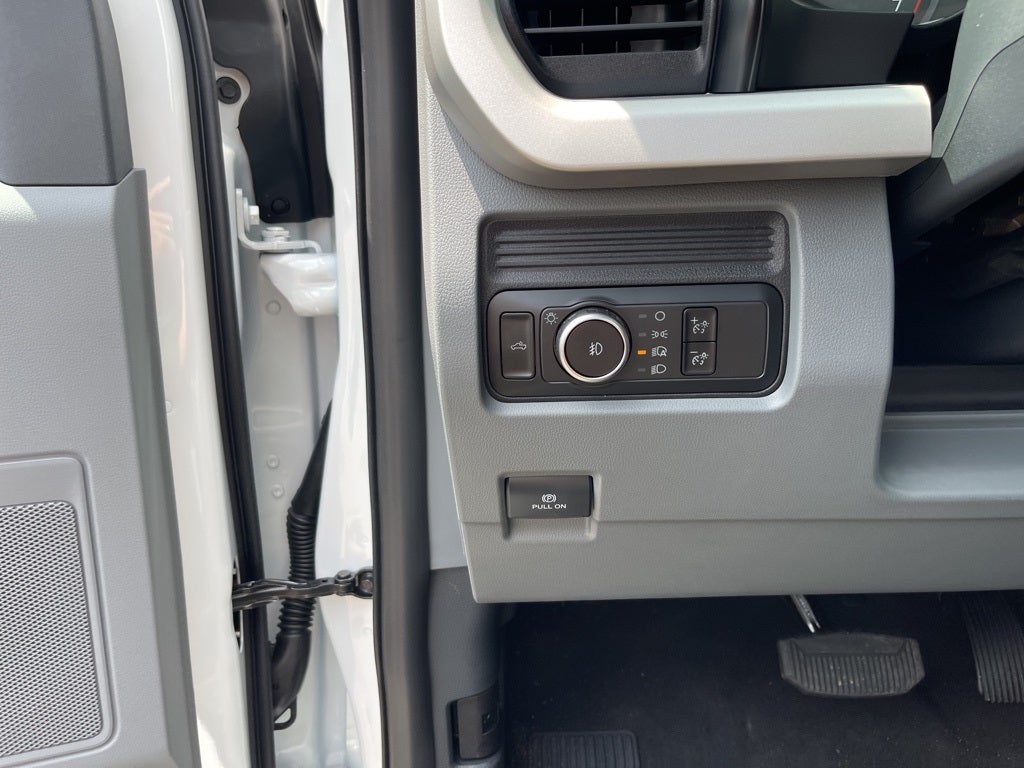 2025 Ford F-350SD XL