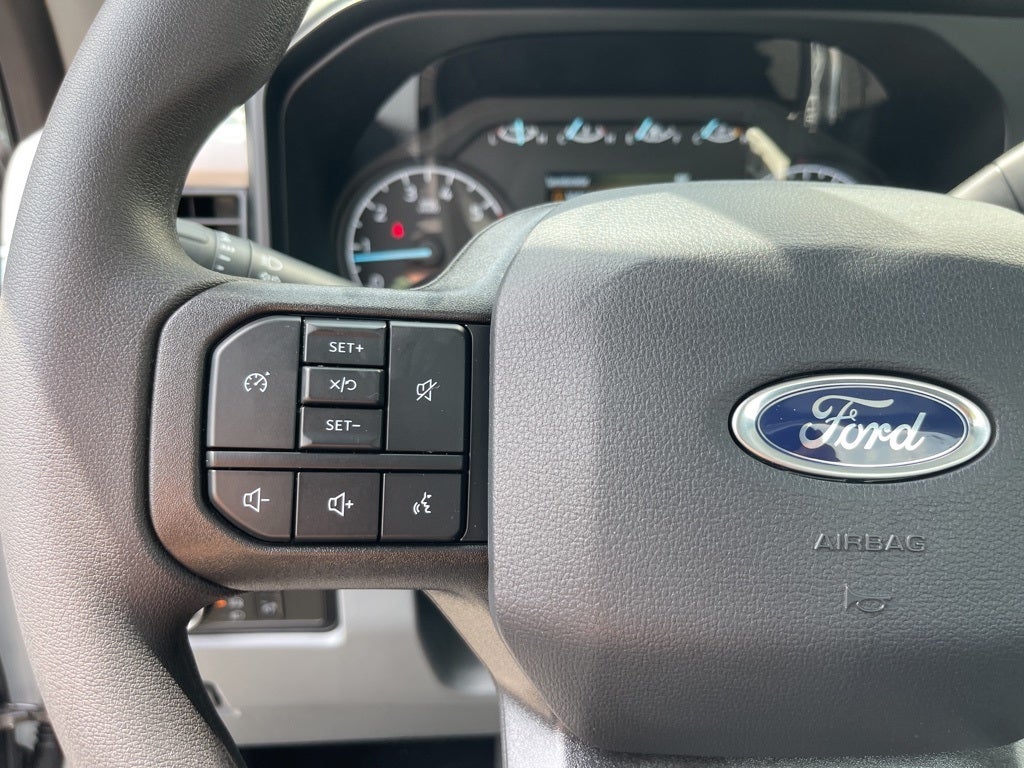 2025 Ford F-350SD XL