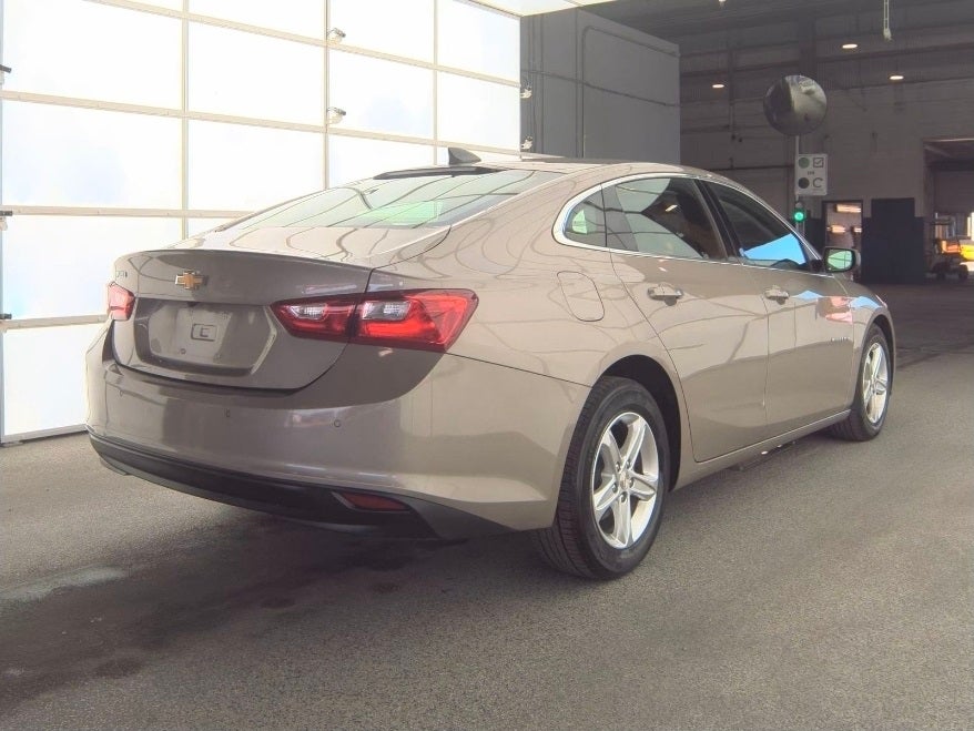 2022 Chevrolet Malibu LS 1FL