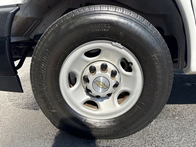 2025 Chevrolet Express 3500 LS Passenger