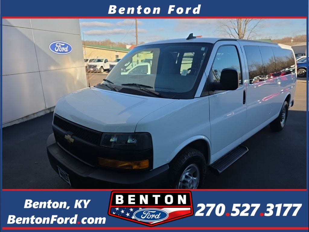 2023 Chevrolet Express 3500 LS Passenger