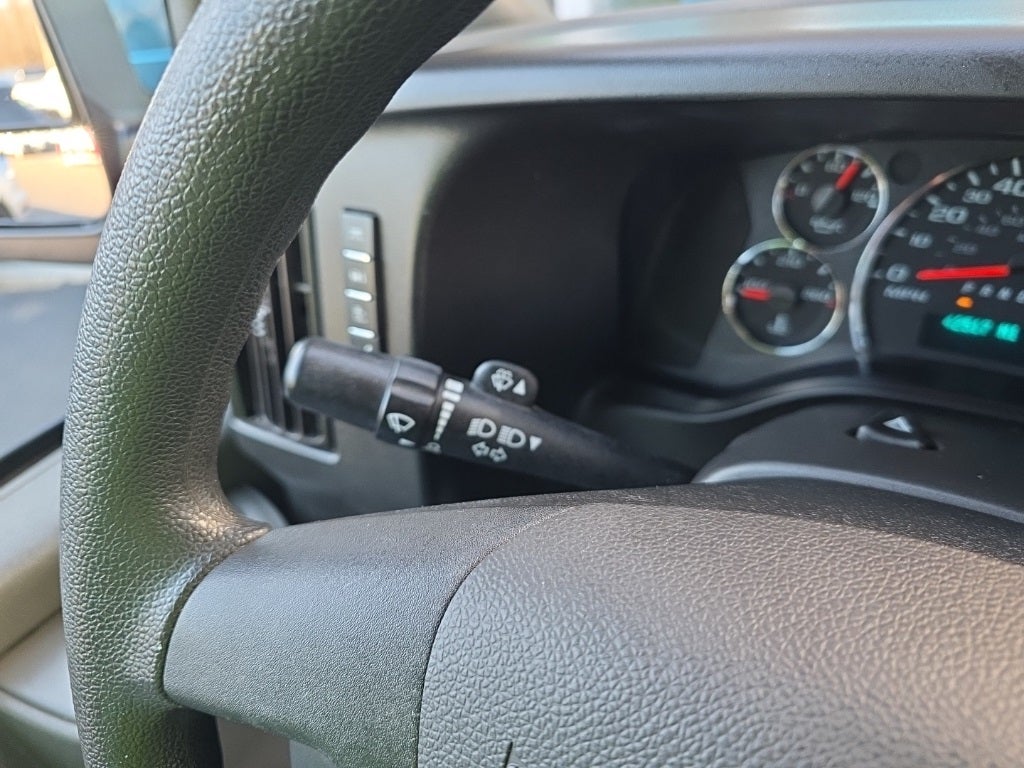 2023 Chevrolet Express 3500 LS Passenger