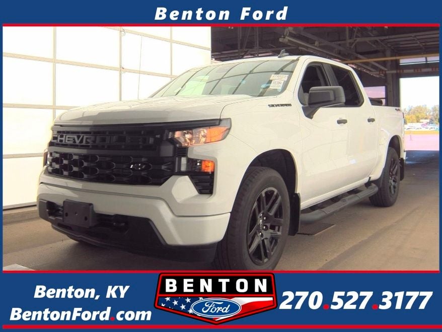 2024 Chevrolet Silverado 1500 Custom 4WD Crew Cab Short Box's photo