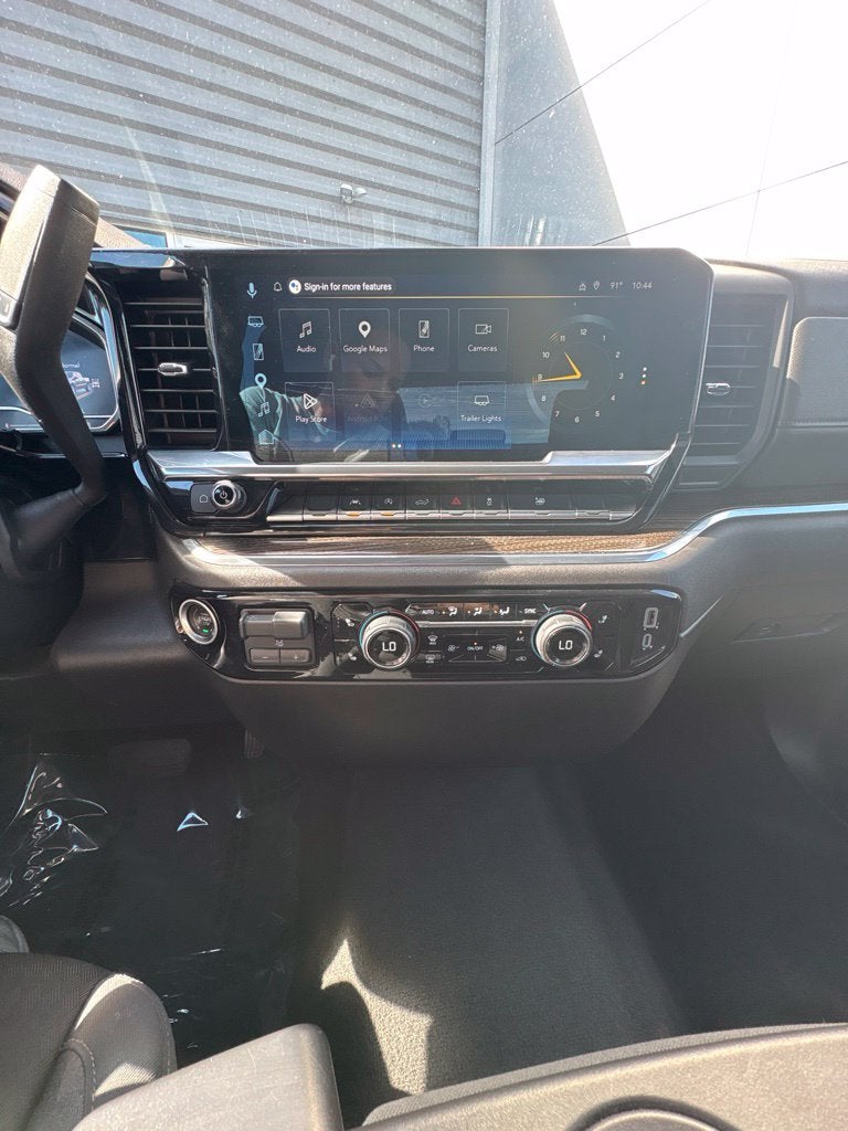 2025 Chevrolet Silverado 1500 LT LT1