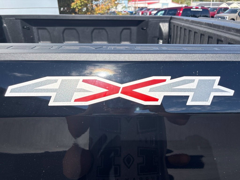 2025 Chevrolet Silverado 1500 LT LT1