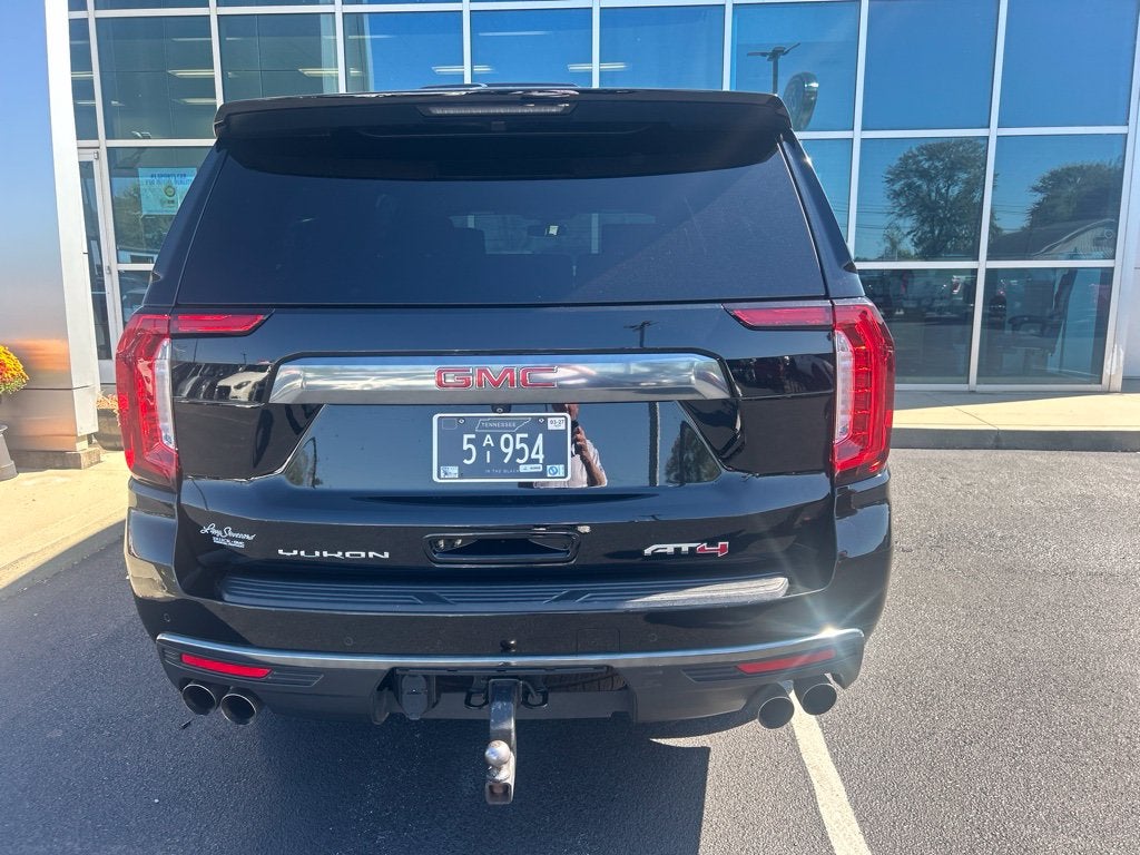 2022 GMC Yukon XL AT4