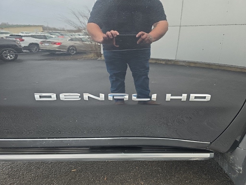 2022 GMC Sierra 2500HD Denali