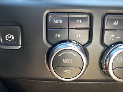 2024 GMC Sierra 3500HD Denali Ultimate