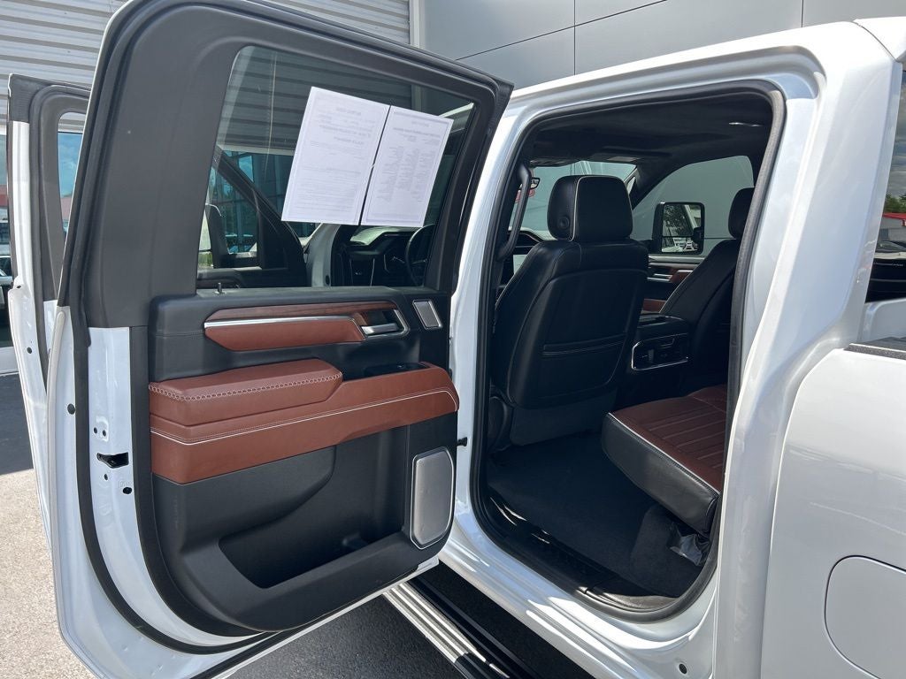 2024 GMC Sierra 3500HD Denali Ultimate
